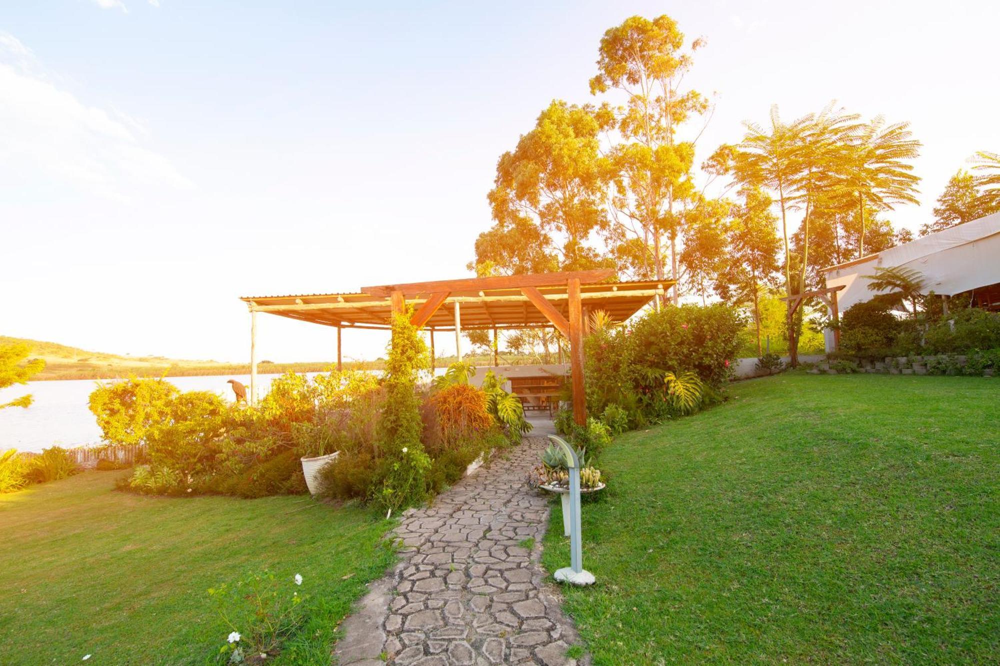 Goggas Nest Bnb & Restaurant Matsapha ภายนอก รูปภาพ