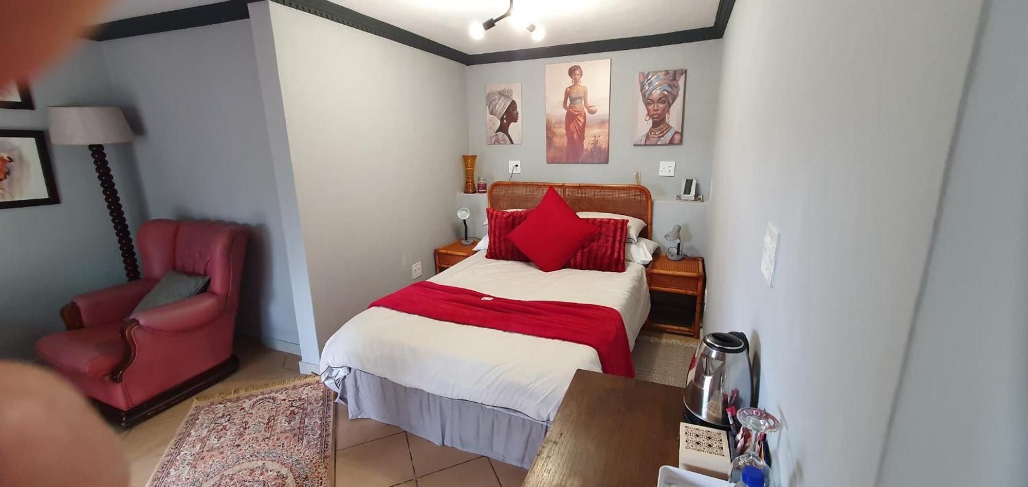 Goggas Nest Bnb & Restaurant Matsapha ภายนอก รูปภาพ
