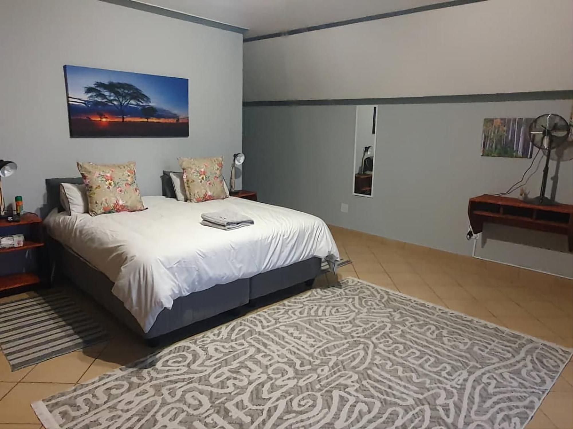 Goggas Nest Bnb & Restaurant Matsapha ภายนอก รูปภาพ
