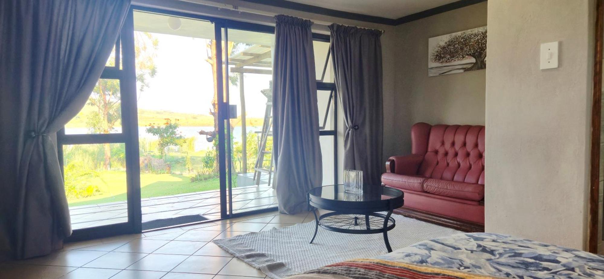 Goggas Nest Bnb & Restaurant Matsapha ภายนอก รูปภาพ